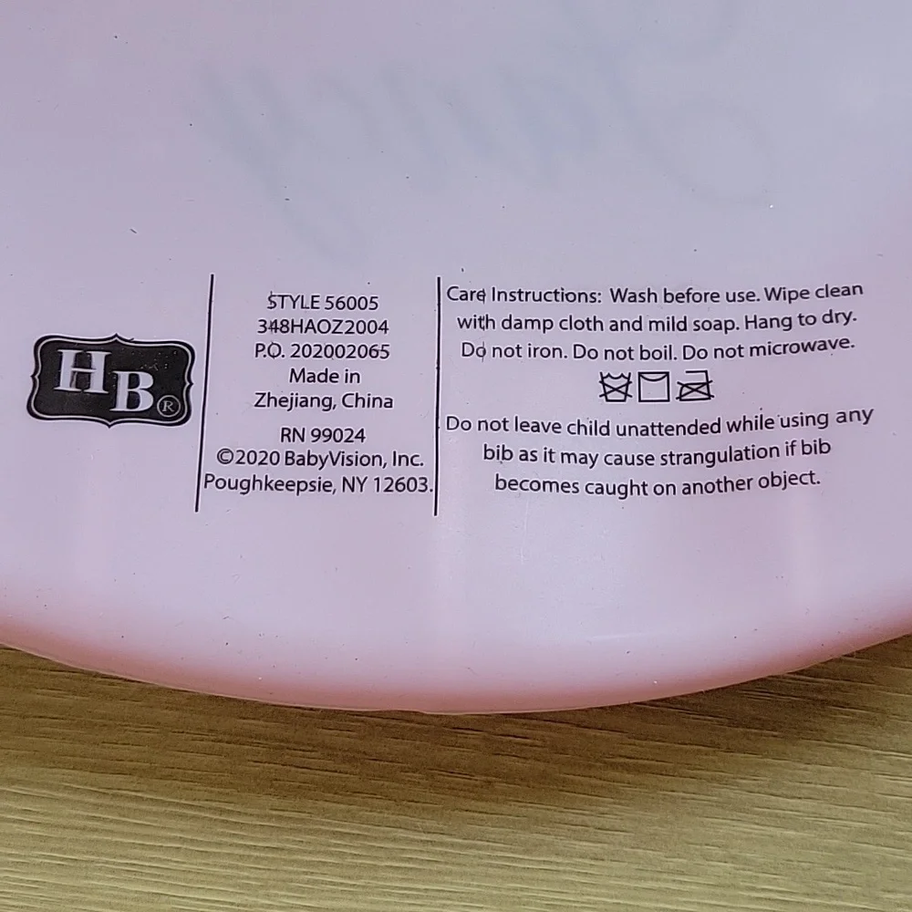 *3/$15* Wipable Pink and Fuchsia Baby Bib Set Easy To Clean!!